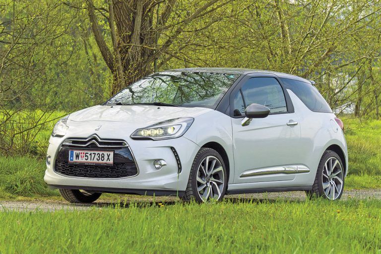 Der Mut zum auffälligen Auftritt mit Stil und Style: So selbstbewusst stellt sich der DS3 zur Schau. Fotos: vn/Paulitsch, VN/Gasser