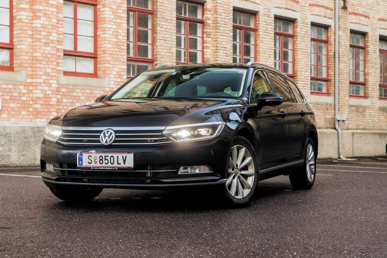 Der Passat strahlt neuen Glanz aus und setzt damit die Konkurenz selbst aus dem Premium-Segment kräftig unter Druck. Fotos: steurer