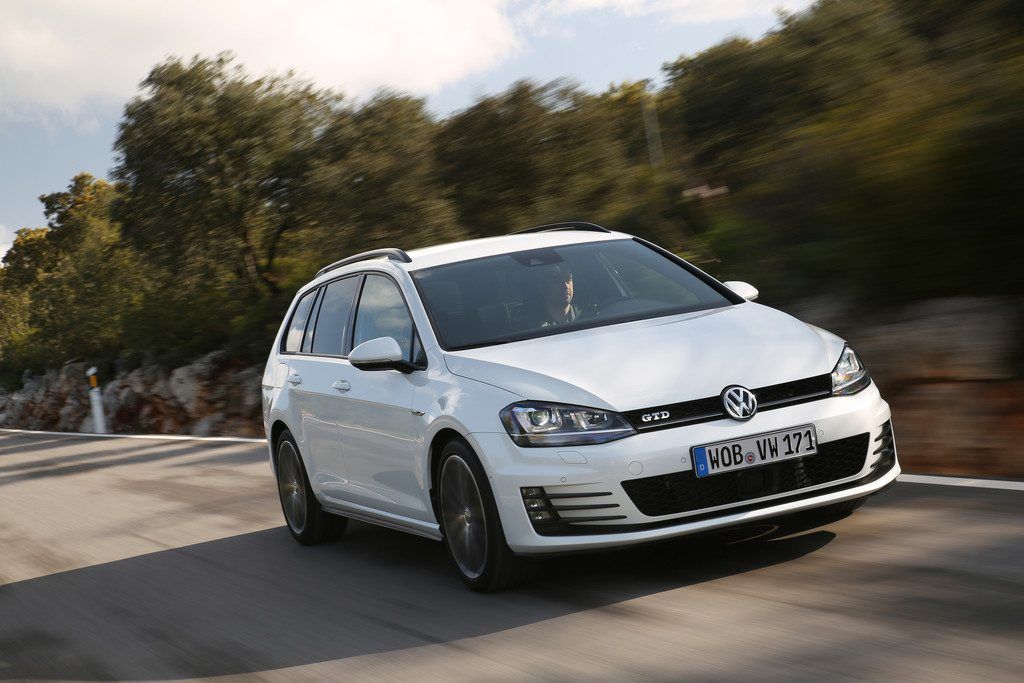 Golf und Fiesta liegen vorne