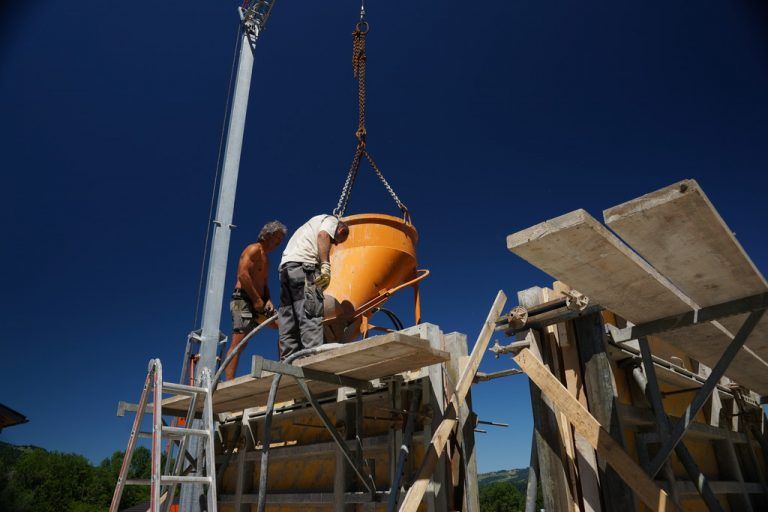 Die Betriebe im Gewerbe und Handwerk wollen den Beschäftigtenstand im Durchschnitt um knapp 6 Prozent erhöhen. Foto: Berchtold