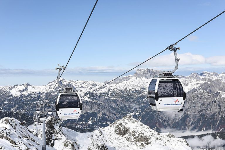 Die Kreuzjoch Panoramabahn der Silvretta Montafon Bergbahnen, Zubringerbahn zur längsten Talabfahrt Vorarlbergs. Foto: Patrick Säly