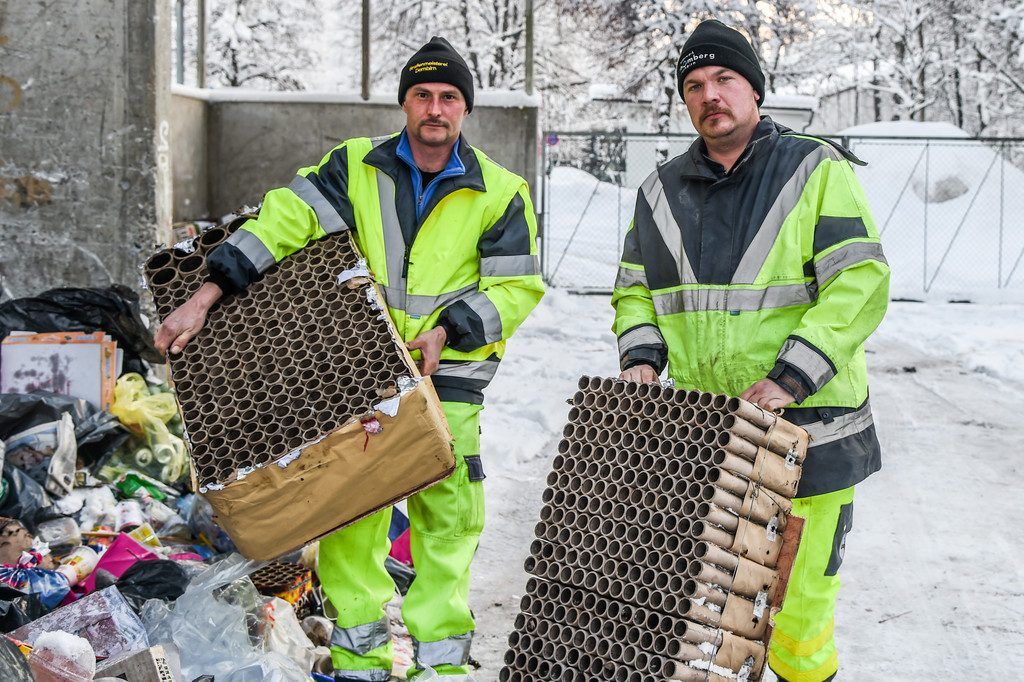 Wenn die Silvesterherrlichkeit endet, beginnt der Knochenjob der öffentlichen Aufräumer.