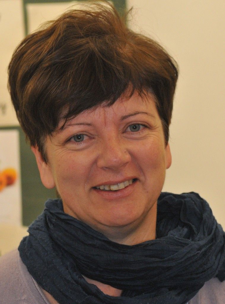 Dipl. Päd. Cornelia Graninger,DirektorinFür mich steht in diesem Projekt das kreative Erleben des Tanzes für die Kinder im Vordergrund. Immer wieder neue Bewegungen erfinden, sie mit den anderen umsetzen und gemeinsam mit den Tanzpädagoginnen zu einem großen Ganzen zusammenfügen.