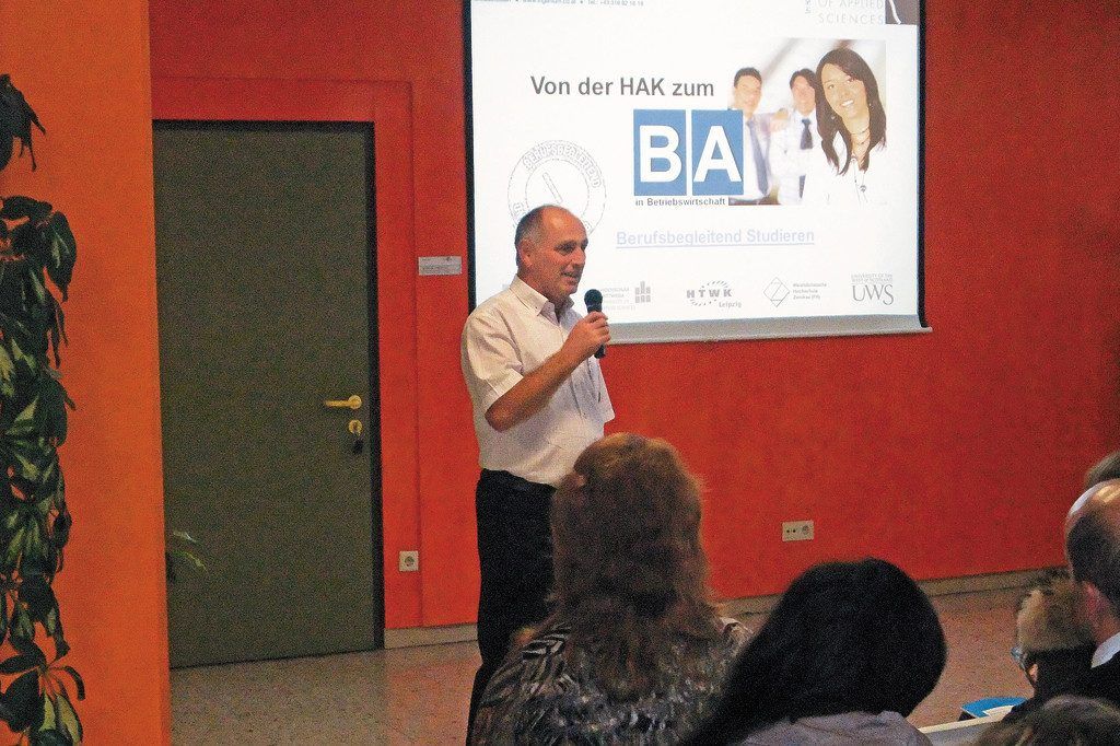 Mit der Matura in zwei Jahren zum Bachelor