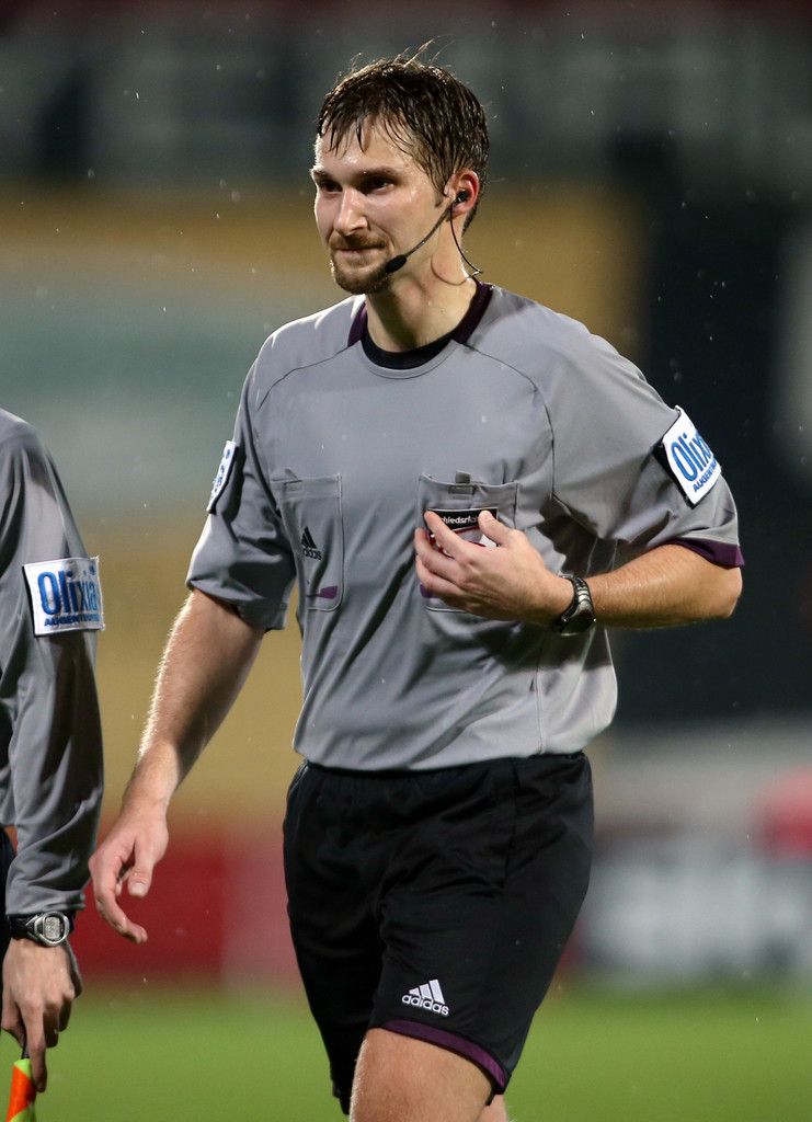 Offiziell! Ouschan ist jetzt FIFASchiedsrichter Vorarlberger