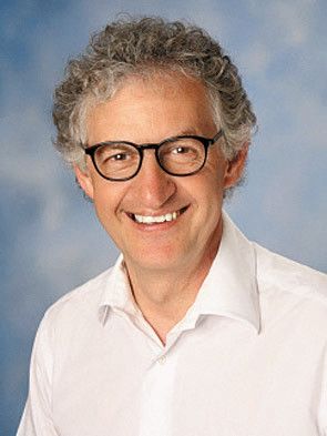 Edgar Natter<br />Direktor der VMS Altach<br />Die Einführung des Faches Politische Bildung und die Stärkung des Amtes des Klassensprechers haben dieses Projekt unterstützt. Die Jugendlichen sind voller Freude und Elan am Mitgestalten dabei. Das unterstützt das Klima an der Schule.