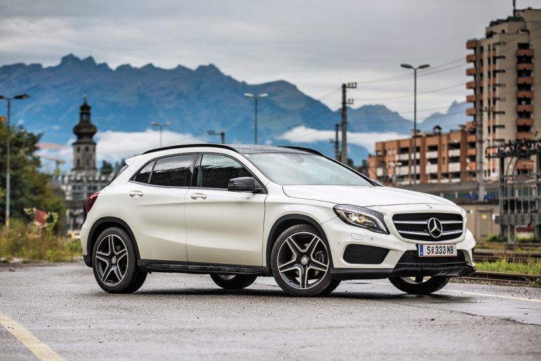 Ein feiner Kleiner mit Erlebniswert: Der kompakte GLA in dynamischer Optik macht auf Gute-Laune-Auto. Fotos: vn/steurer