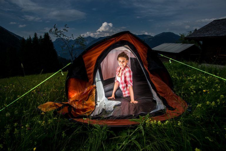 Eine Nacht unter freiem Himmel - für die sportliche Vandanserin nichts Ungewöhnliches. Fotos: steurer