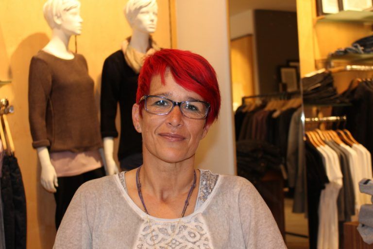 Elke Schneider,Einkauf, Verkauf DamenIch schätze den persönlichen Kontakt mit den Kunden und das hohe fachliche Niveau. Herr und Frau Mayer sind großartige Chefs und schaffen ein angenehmes Betriebsklima.