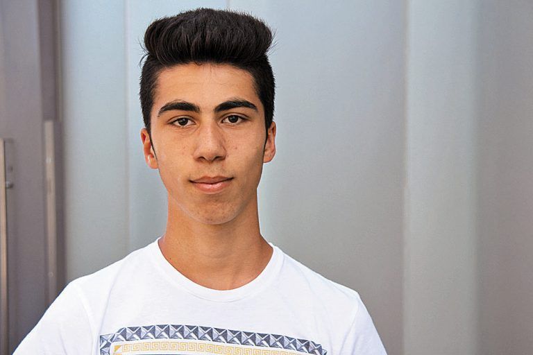 Emre Gök,15 Jahre, LauterachIch werde in Zukunft mehr auf Sub’r blieba achten und auch meine Freunde darauf aufmerksam machen. Viele werfen unbewusst Müll auf den Boden, ohne an unsere Umwelt oder die enormen Kosten der Beseitigung zu denken. Ich glaube, Sub’r blieba kann und wird daran etwas ändern.