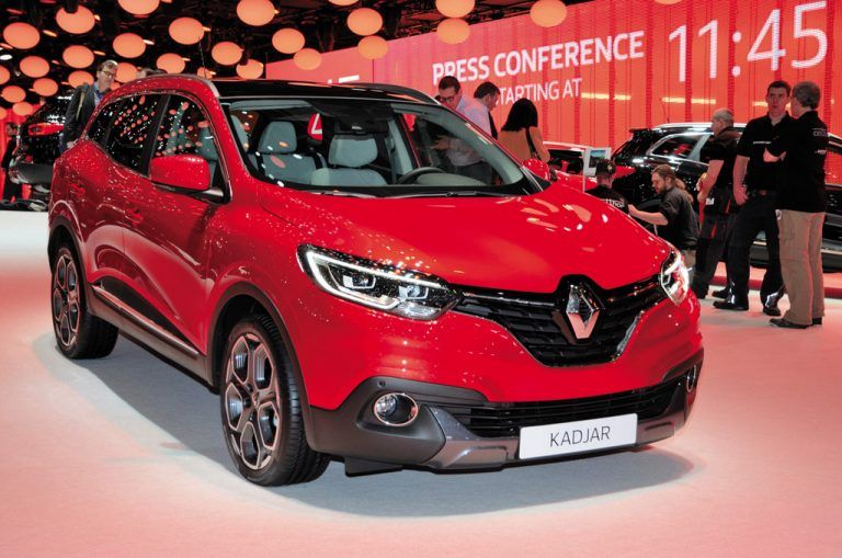 ErfolgsgarantDie Nachfrage nach Kompakt-SUV ist ungebrochen groß. Jetzt steigt auch Renault mit dem Kadjar in das boomende Segment ein. Marktstart: im Sommer. In Genf zeigt Renault zudem den überarbeiteten ZOE mit jetzt 240 Kilometern Reichweite.