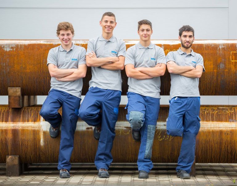 Künz: Mit September haben vier neue Lehrlinge in Hard ihre Ausbildung bei Künz gestartet. Mit dem Start von insgesamt acht neuen Lehrlingen in Hard und Groß St. Florian zählt das Lehrlingsteam nun 34 Lehrlinge.