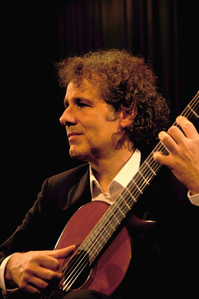 Verliebt in den Klang der Gitarre