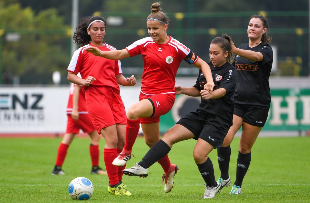 Konzentration auf eine Liga im Frauenfußball