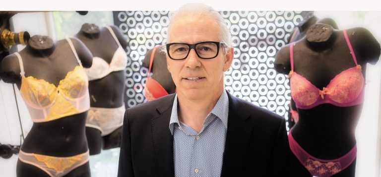 Hämmerle & Vogel ist Spezialist für Stickereien für Damenunterwäsche. Für GF Markus Hämmerle sind Innovation und Flexibilität keine reinen Schlagworte. Die Frage ist, wie man beides umsetzt. Fotos: Stiplovsek