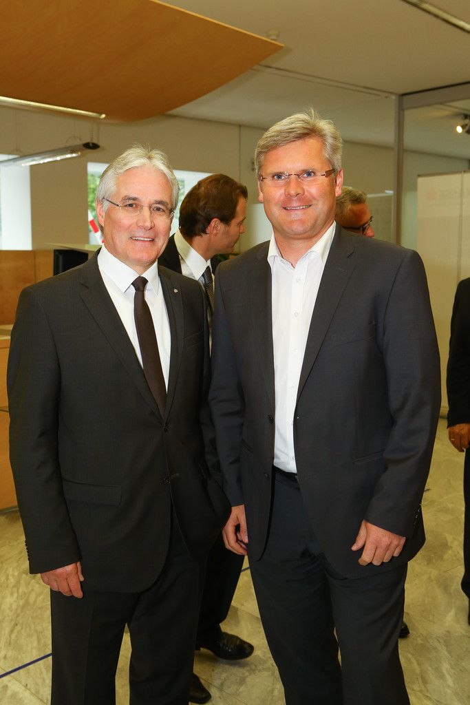 Herbert Caser (l.), Wohnbank, und Klaus Baldauf, Nägele Wohnbau.