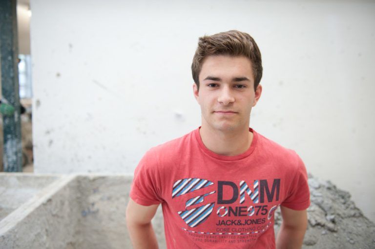 Ich werde mich ziemlich sicher für den neuen Ausbildungsschwerpunkt entscheiden. Es ist ein lässiges Projekt, das sehr zukunftsträchtig ist. Nach der Schule möchte ich Architektur studieren. Aaron Kirmair, HTL Rankweil, Klasse 2c HTB