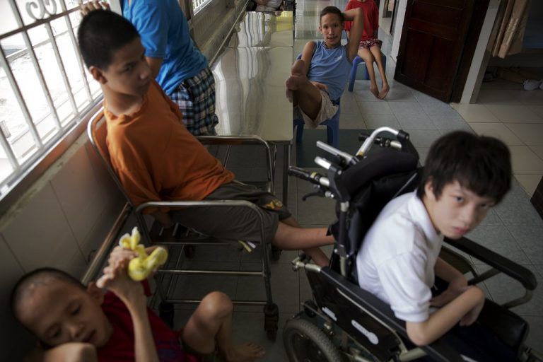 Im Peace Village des Krankenhauses Tu Du in Ho Chi Minh City leiden mehr als zwei Drittel der Patienten an den Folgen von Agent Orange.  REUTERS