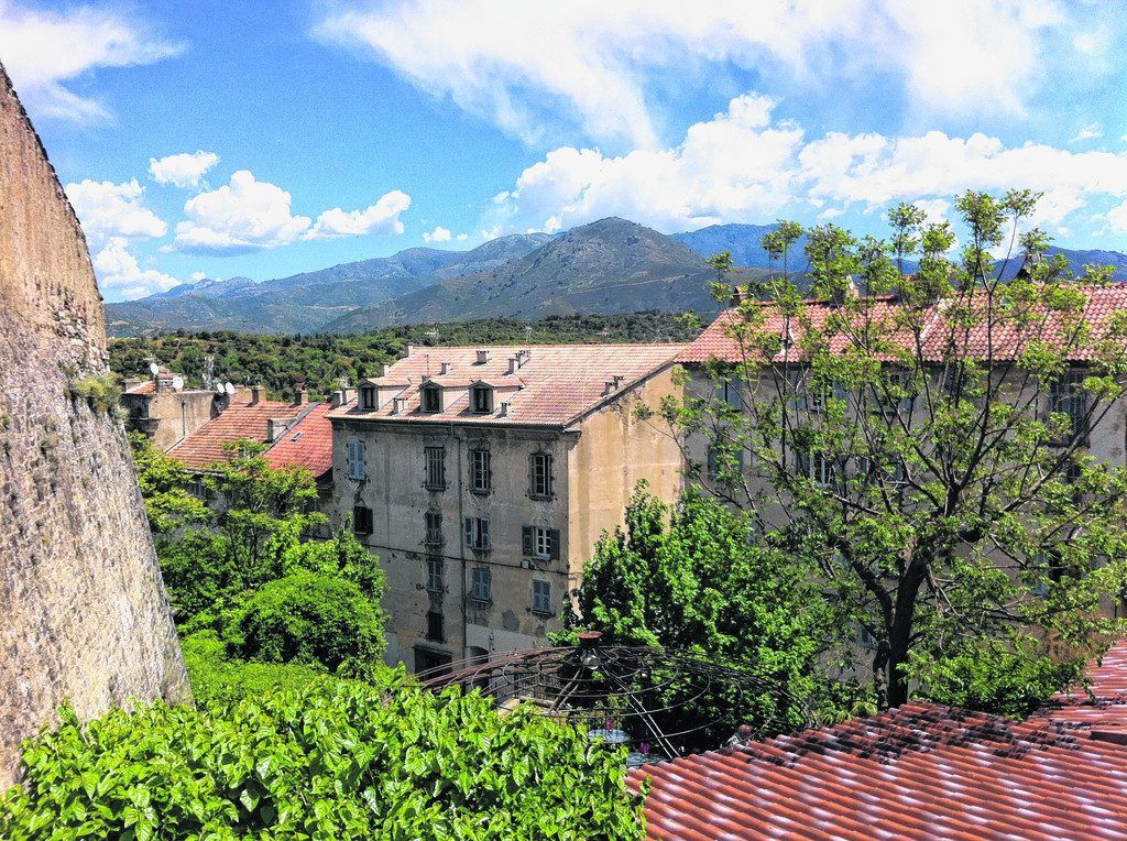 Corte: Idyllische Studentenstadt