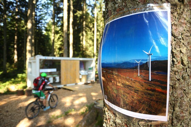 Infoveranstaltungen wie vergangenen Sommer am möglichen Standort sollen noch viele folgen. VN/Hartinger