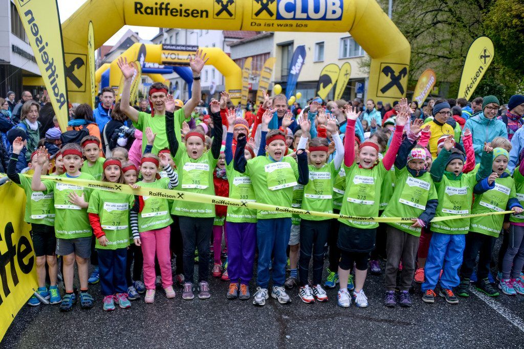 Tausende Kinder wollen in der Stadt Bludenz laufen