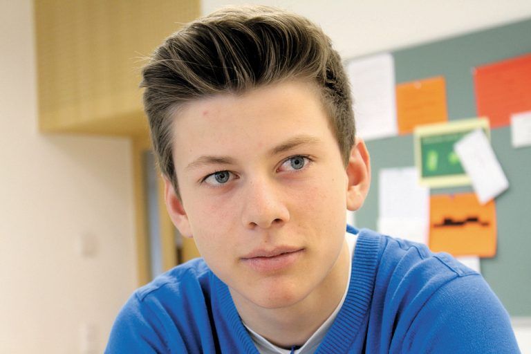 Johannes,14 Jahre, HardMir hat am Workshop gut gefallen, dass wir unsere eigenen Ideen einbringen konnten und uns selbst organisieren mussten. Wir haben ein Video über die Legalisierung von Cannabis gemacht, das hat mir wirklich gut gefallen. Ich fand die Projektwoche gut, weil es mal was anderes war als Schule.