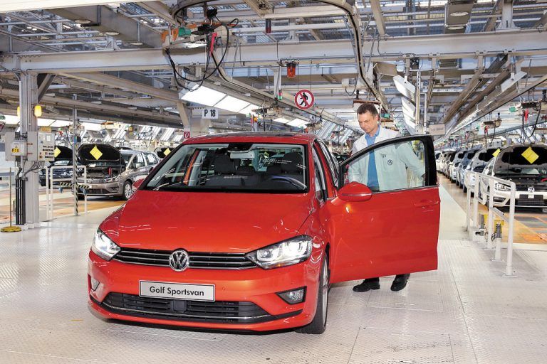 Kürzlich ist in Wolfsburg die einmillionste Van-Version des VW Golf vom Band gelaufen. Foto: WErk