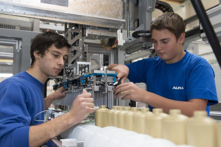 Kunststoffflaschen könnten mit dem biobasierten PEF kleiner, leichter und haltbarer werden. Foto: VN/stiplovsek