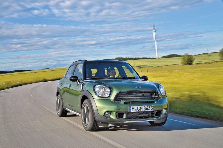 Lifestyle-Vertreter im Kompakt-SUV-Segment: Das 4x4-System „ALL4“ ist beim in Österreich gefertigten Mini Countryman eine Aufpreis-Option.