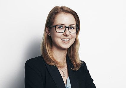 Mag. Simone Rädler, RechtsanwaltsanwärterinAn meiner Arbeit schätze ich die Vielseitigkeit und die Möglichkeit, in alle Rechtsbereiche „hineinschnuppern“ zu können.