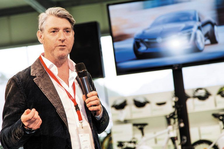 Malcolm Ward, Direktor fürs Exterieur-Design.