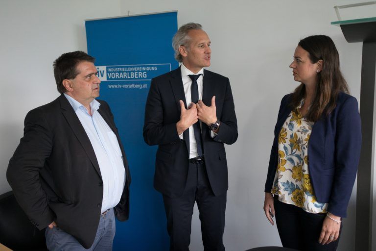 Martin Ohneberg im Gespräch mit den VN: „Ich glaube, dass wir in Vorarlberg einiges umsetzen können.“ Foto: VN/Hartinger