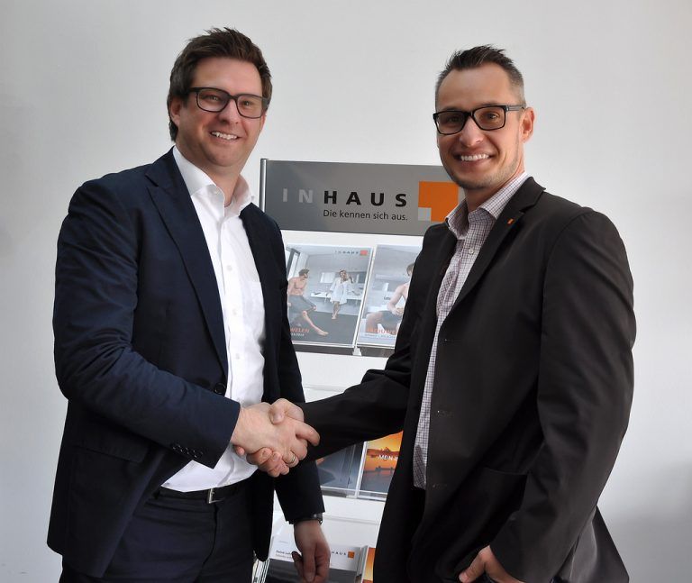 Mike Metelko, (l.) Inhaus, und asim-GF Hansjörg Gutensohn. Foto: asim