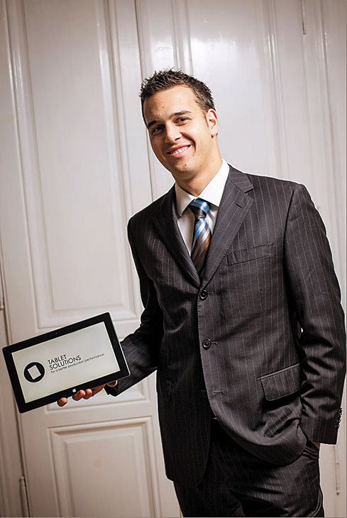 Mit Hilfe der Tablets spart man sich Zeit und dadurch auch Kosten“, sagt Benjamin Schwärzler.  