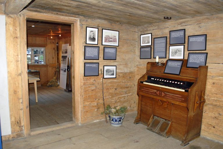 Montafoner MuseenUnd ist das Wetter einmal schlecht – dann muss dem Gast auch nicht bange sein. Wie wär’s mit ein bisschen Kultur? Die Museen in Schruns, Bartholomäberg, Silbertal und Gaschurn freuen sich auf einen Besuch.