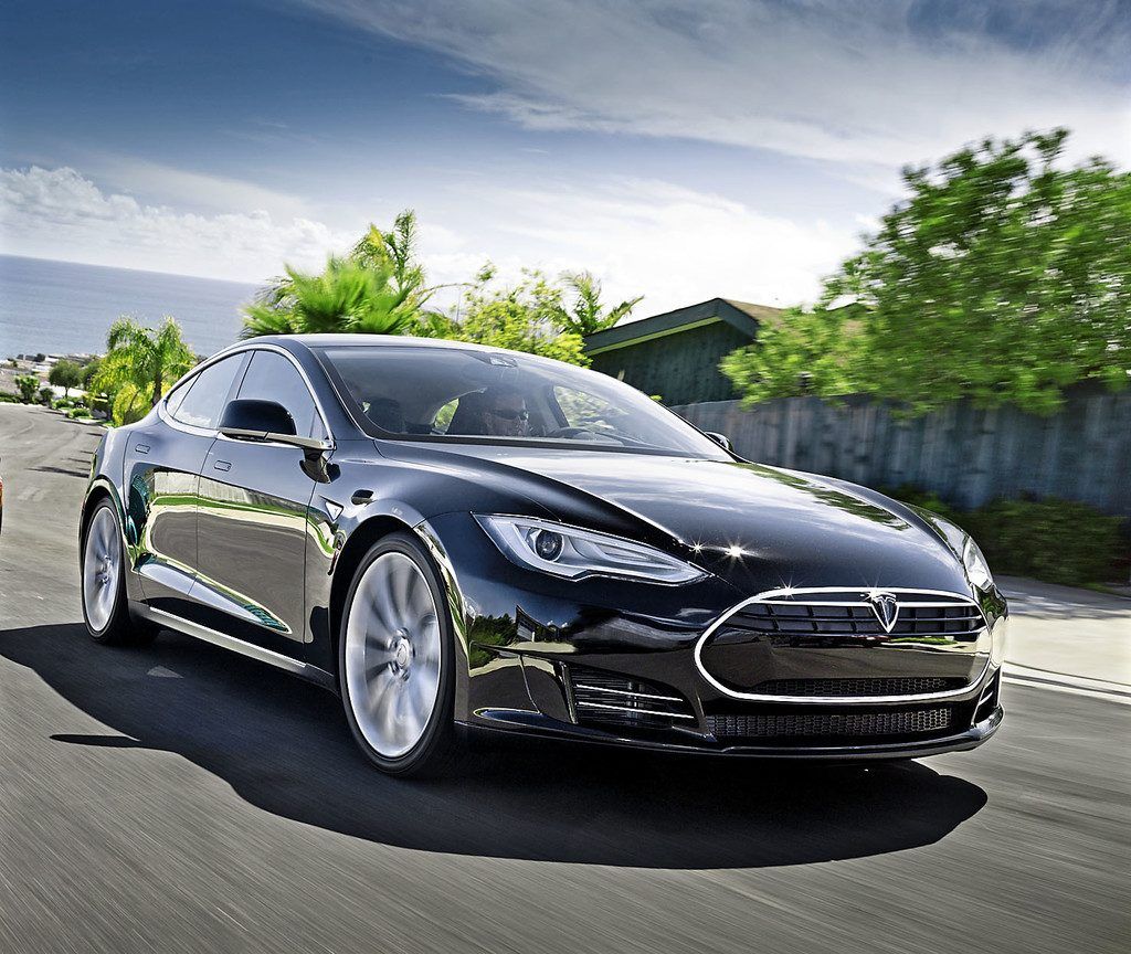 Tesla rüstet  Model S nach