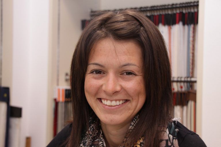 Nadine Walter, BeratungNach der Lehre habe ich ein Ausbildung zur Einrichtungsberaterin gemacht. Nun helfe ich Menschen bei der Gestaltung ihres Lebensraumes.