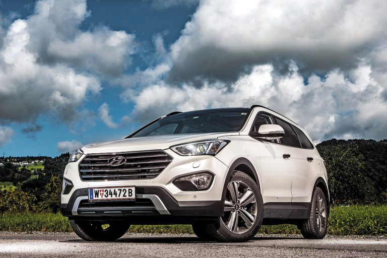 Neuer Grand Santa Fe: Attraktiver, großer SUV mit Platz für bis zu sieben Personen. Fotos: vn/Steurer
