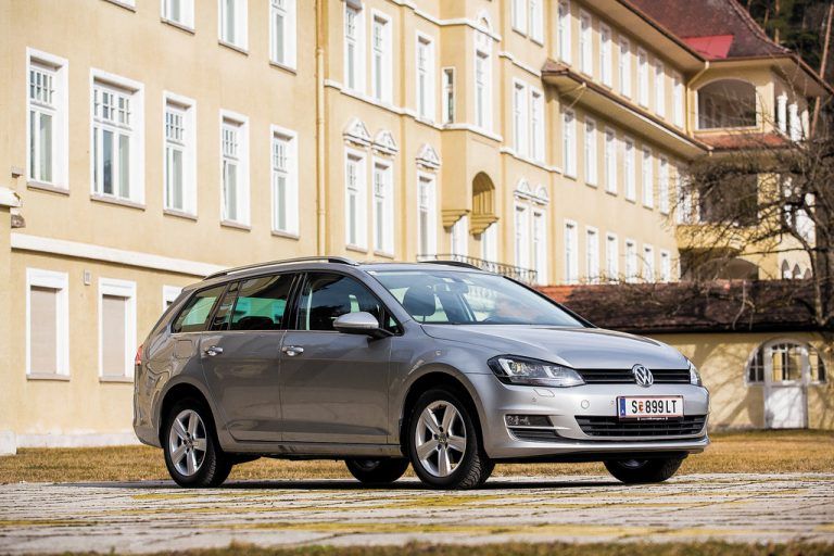 Neuer optischer Chic, aber nicht übertrieben: Der Golf Variant bleibt vom Auftritt her auf der sicheren Seite. Fotos: vn/steurer