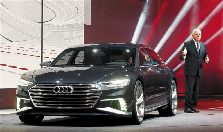 Neues GesichtHier lächelt das Gesicht der nächsten Modelle der großen Audi-Baureihen in die Kamera. Der Prologue gibt einen Ausblick auf A6, A7 und A8. Spekuliert wird in Genf gar, ob ein Modell über dem A8 kommen könnte. Etwa ein A9 Avant.