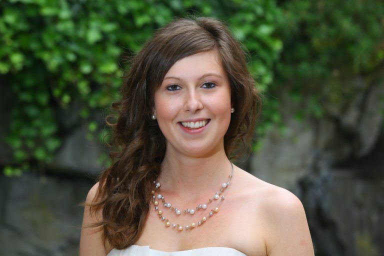 Nicole WachterIch hatte meine mündliche Prüfung schon am ersten Tag. Es war ein sehr langer Tag, dafür hatte ich es nachher vorbei. Ich arbeite ab Herbst im Schlinser Kindergarten. Ich freue mich darauf, weil ich das Team schon kennengelernt habe.