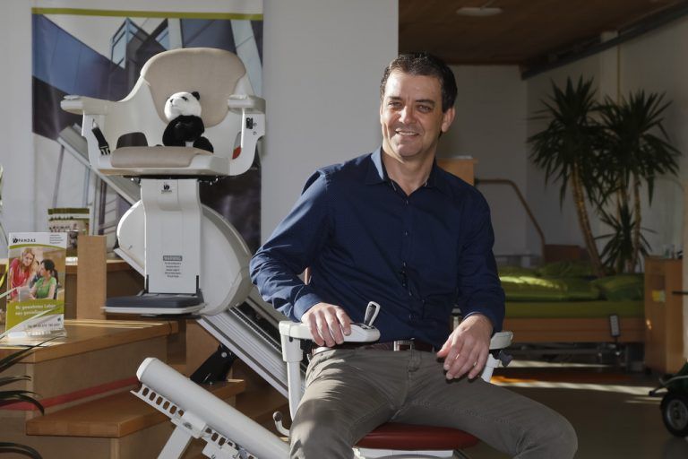 Oswald Mähr, Pandas-Inhaber, bietet komplexe Lösungen für Pflege und häusliche Mobilität. VN/Paulitsch