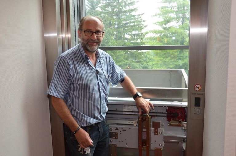 Othmar Vonbank verkaufte sein Unternehmen an den Aufzugriesen Kone; er bleibt weiterhin Geschäftsführer. Foto: Doris Burtscher