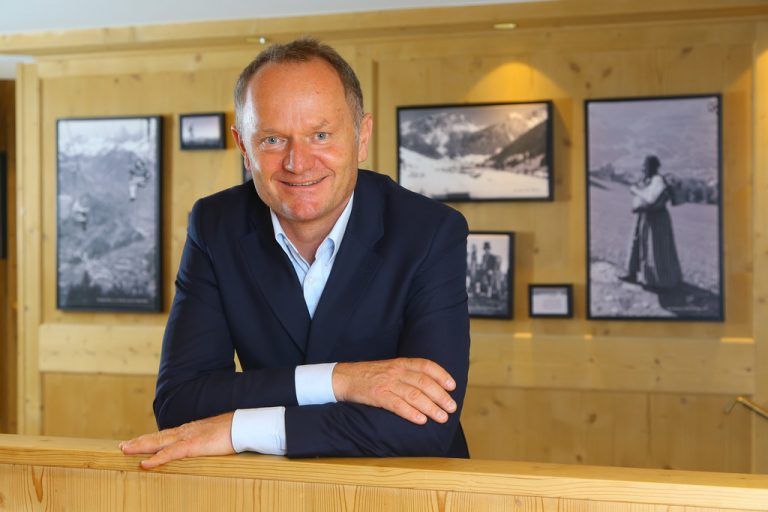 Peter Marko im Sporthotel Silvretta Montafon. Das größte 4-Sterne-Hotel im Montafon mit 172 Betten gehört ebenfalls zur Silvretta Montafon Bergbahnen AG. Fotos: VN/Hofmeister