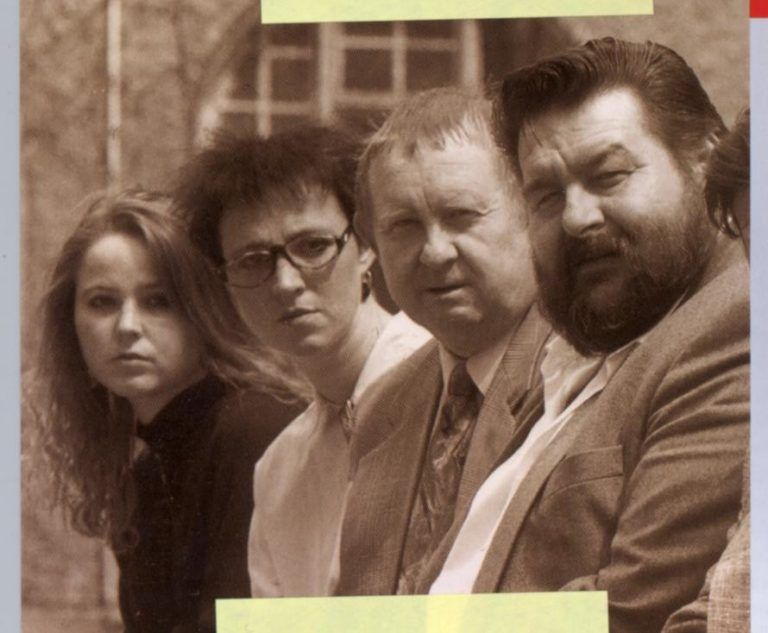<p>Populäre Schauspieler wie Cornelia Tschann, Gaby Fleisch, Karl Winger und Klaus Schöch wirkten in "Scheffknecht und Breuss" mit. </p><span class="copyright"> VN Archiv</span>