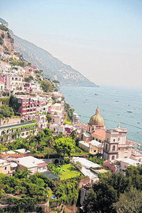Luxuriöses und steiles Positano