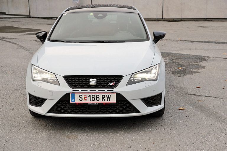 Positiv: Der Leon Cupra ist ein Allround-Talent. Super schnell auf der Rennstrecke und praktisch im Alltag zugleich.
