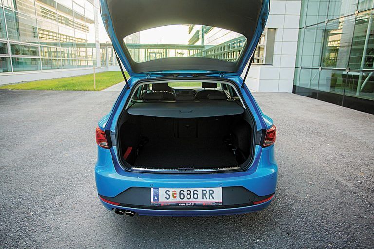 Positiv: Hohe Variabilität, großer Kofferraum, attraktives Design und sparsame Motoren.