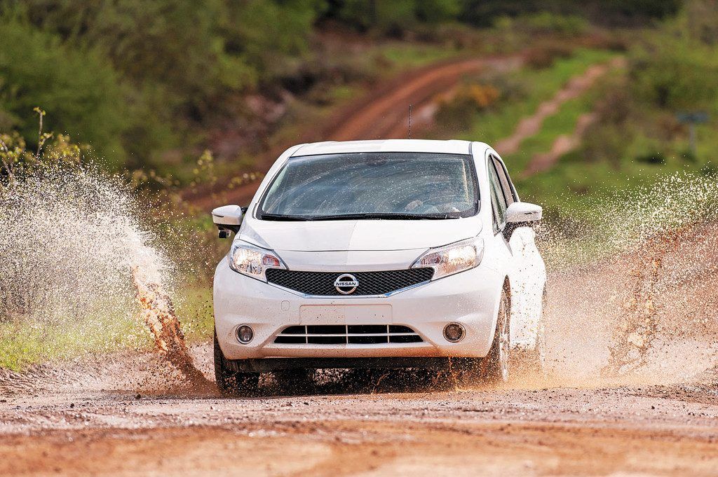 Nissan testet selbstreinigendes Fahrzeug