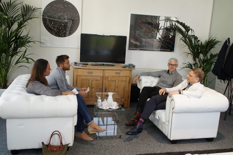 Rainer Schönherr und Bernd Hepberger von Massive Art im Gespräch mit den VN.